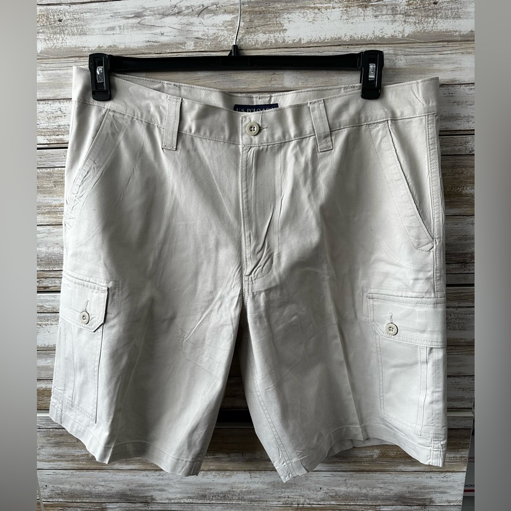 🤍 U.S. Polo Assn Men’s Cargo Shorts Size 40 Cream Cotton 11” Inseam